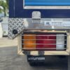 Cụm đèn hậu được bảo vệ ốp inox