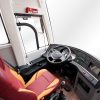Khoang lái là điểm nổi bật của xe với trang bị ghế hơi cho tài xế để di chuyên êm ái trên đường dài và hệ thống các nút/công tắc được thiết kế tối ưu và dễ dàng sử dụng