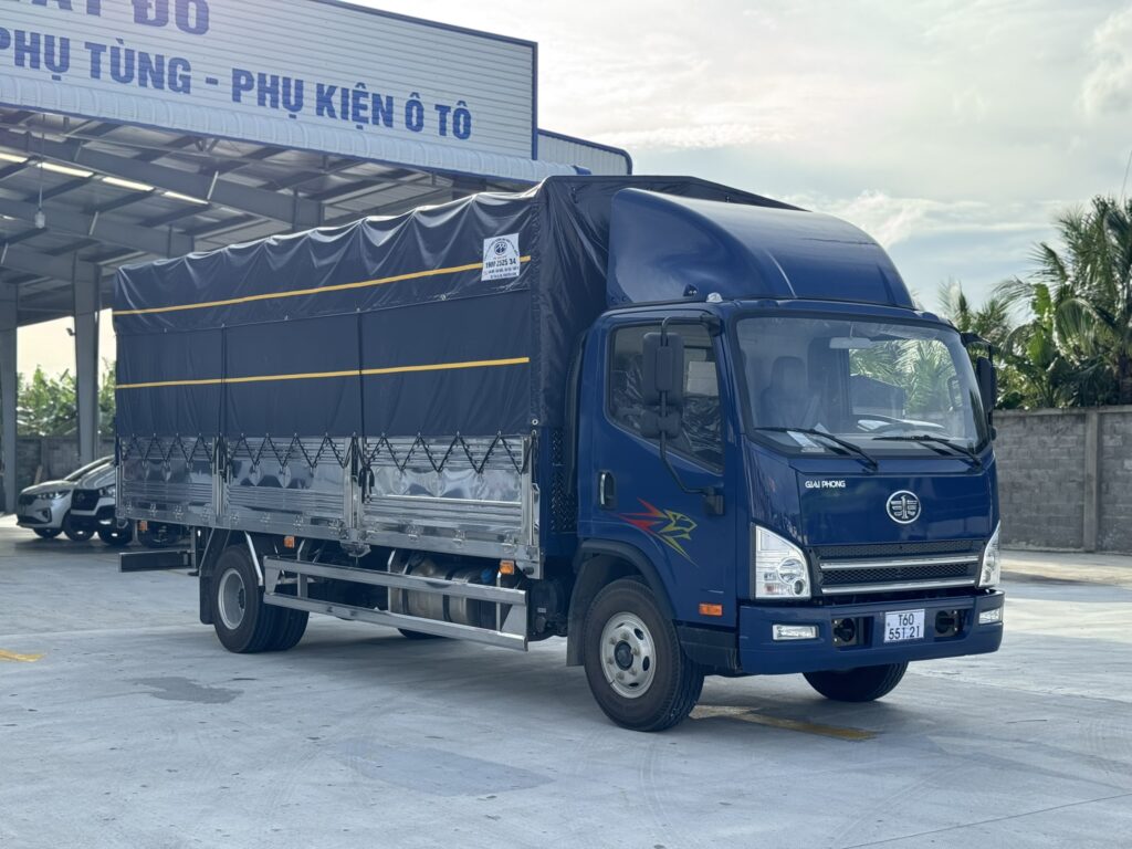 FAW TIGER 8.5 TẤN THÙNG MUI BẠT