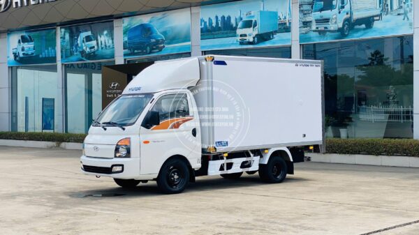 Hyundai New Porter H150 Thùng bảo ôn