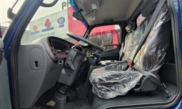 Nội thất Hyundai N250SL